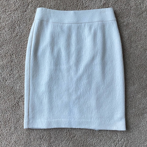 Banana Republic Mini Skirt - Picture 1 of 3